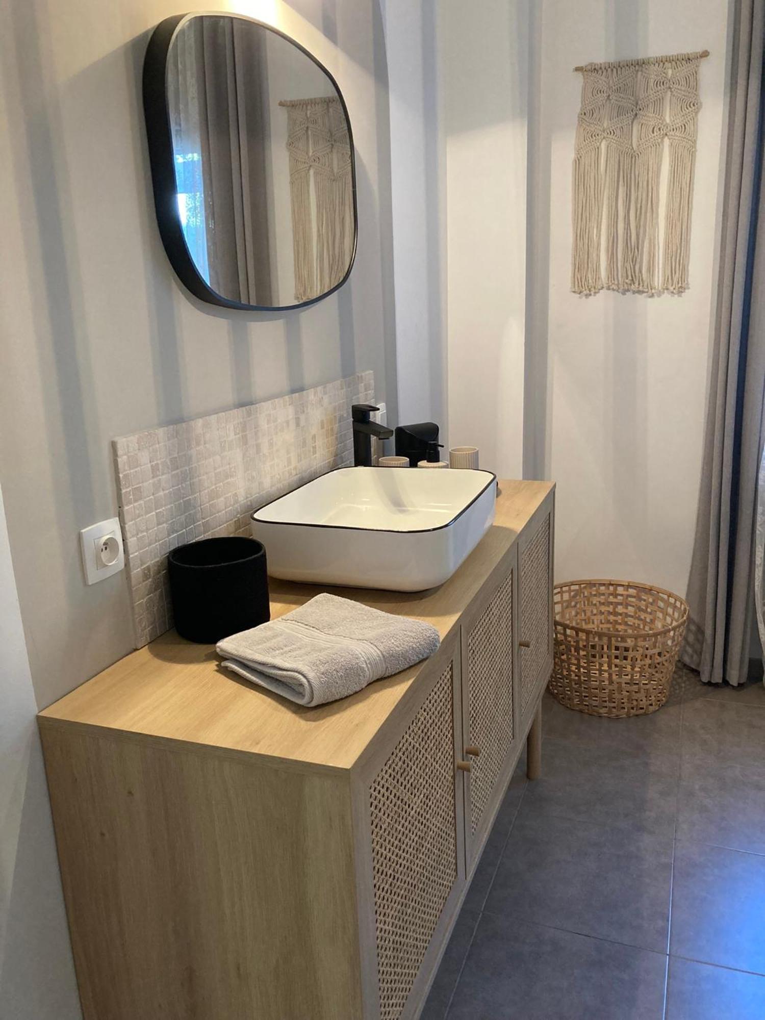 B&B Jadis Et Naguere Noduwez Номер фото